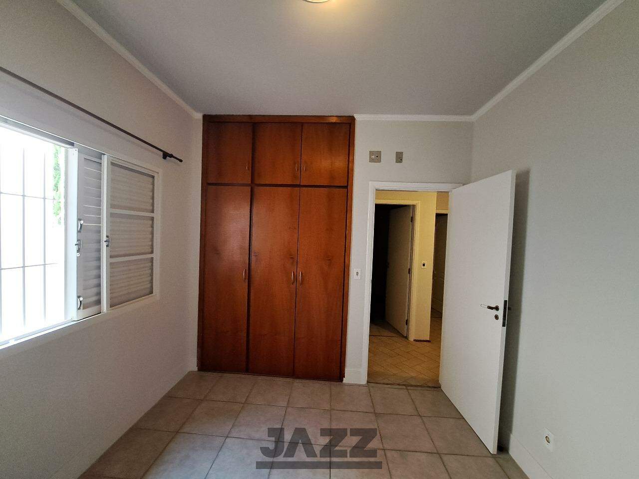 Casa de Condomínio para alugar com 3 quartos, 325m² - Foto 21