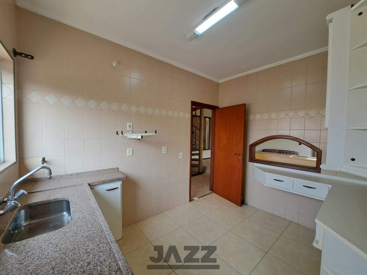 Casa de Condomínio para alugar com 3 quartos, 325m² - Foto 12