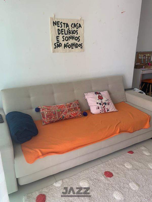 Apartamento para alugar com 2 quartos, 67m² - Foto 2