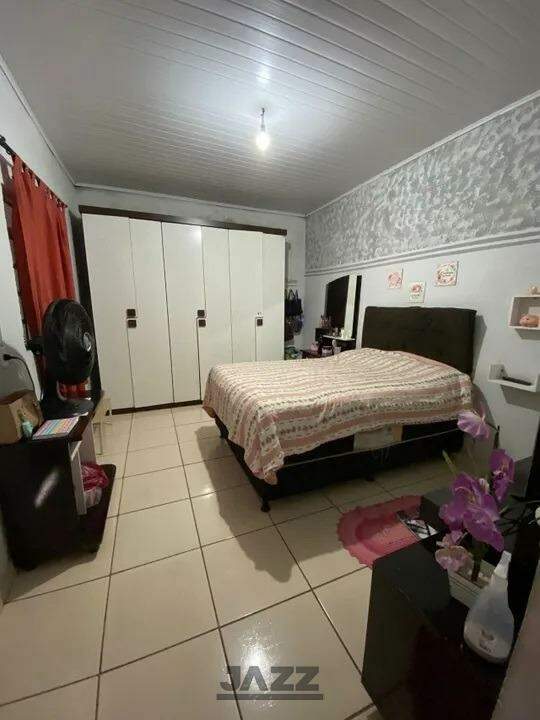 Casa à venda com 3 quartos, 70m² - Foto 5