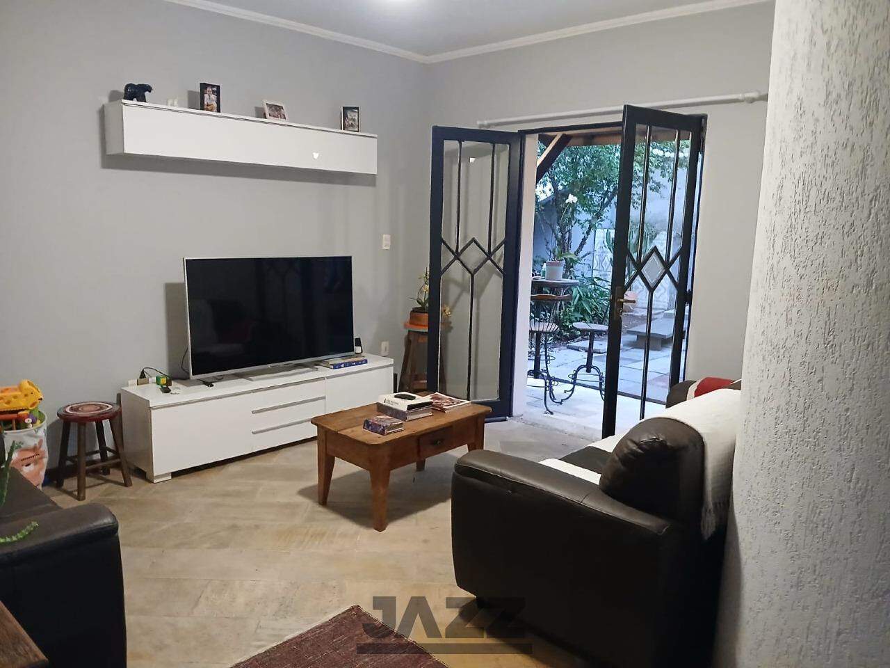 Casa de Condomínio à venda com 3 quartos, 290m² - Foto 3