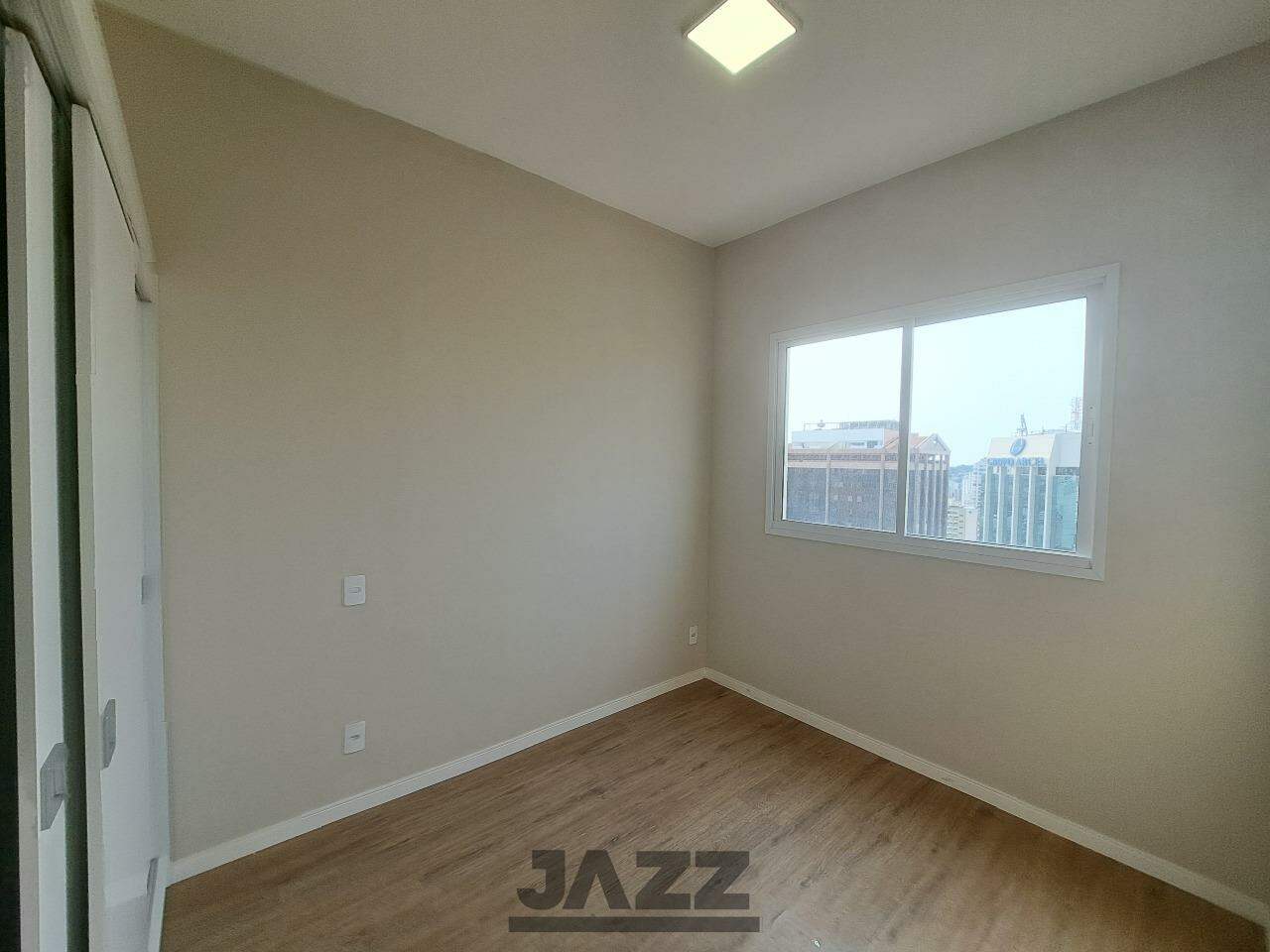 Apartamento para alugar com 2 quartos, 111m² - Foto 14