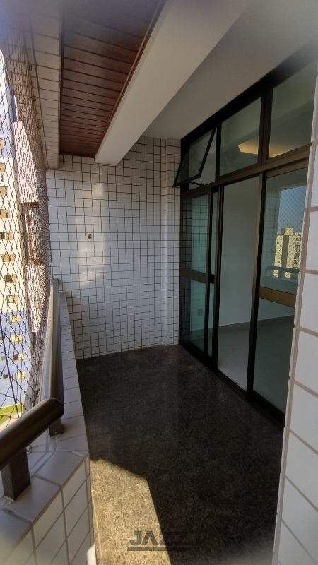 Apartamento à venda com 4 quartos, 150m² - Foto 10