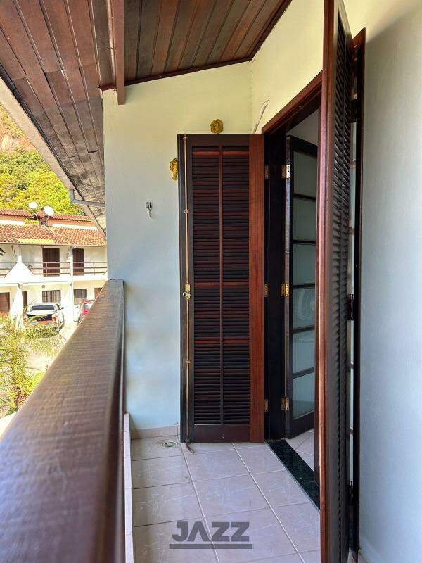 Casa de Condomínio à venda com 2 quartos, 100m² - Foto 21