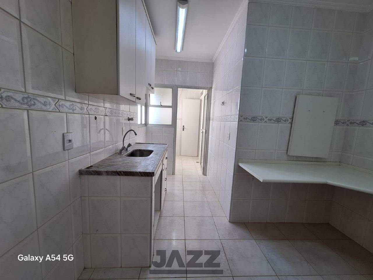 Apartamento para alugar com 3 quartos, 105m² - Foto 14