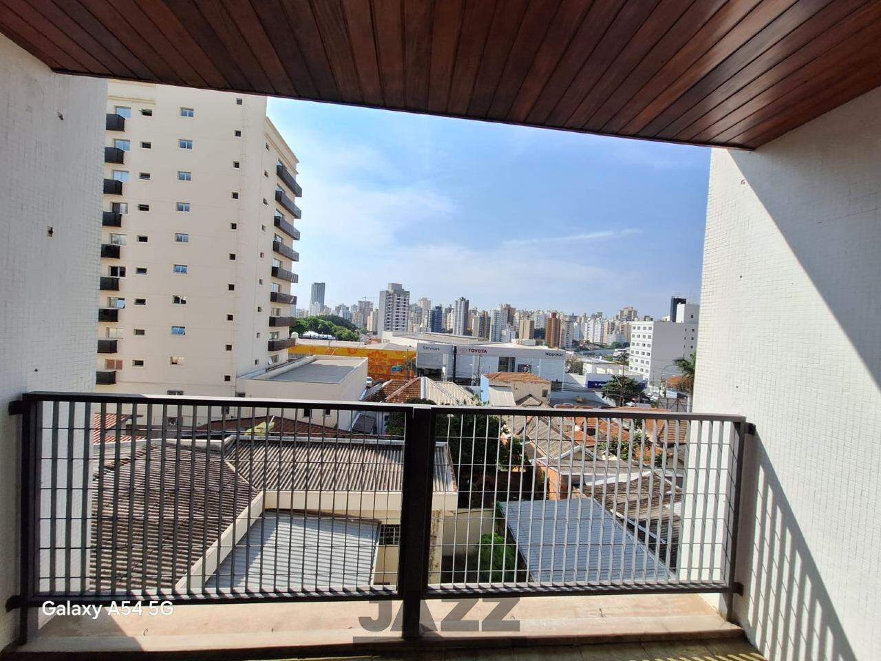 Apartamento para alugar com 3 quartos, 105m² - Foto 8