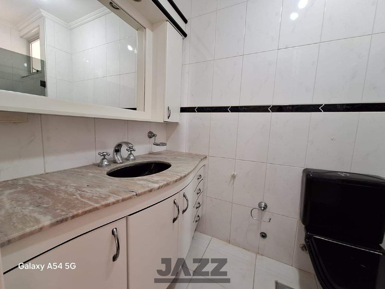 Apartamento para alugar com 3 quartos, 105m² - Foto 27