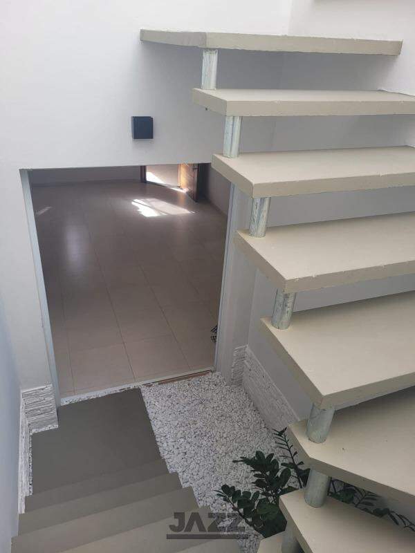 Casa à venda com 3 quartos, 203m² - Foto 9