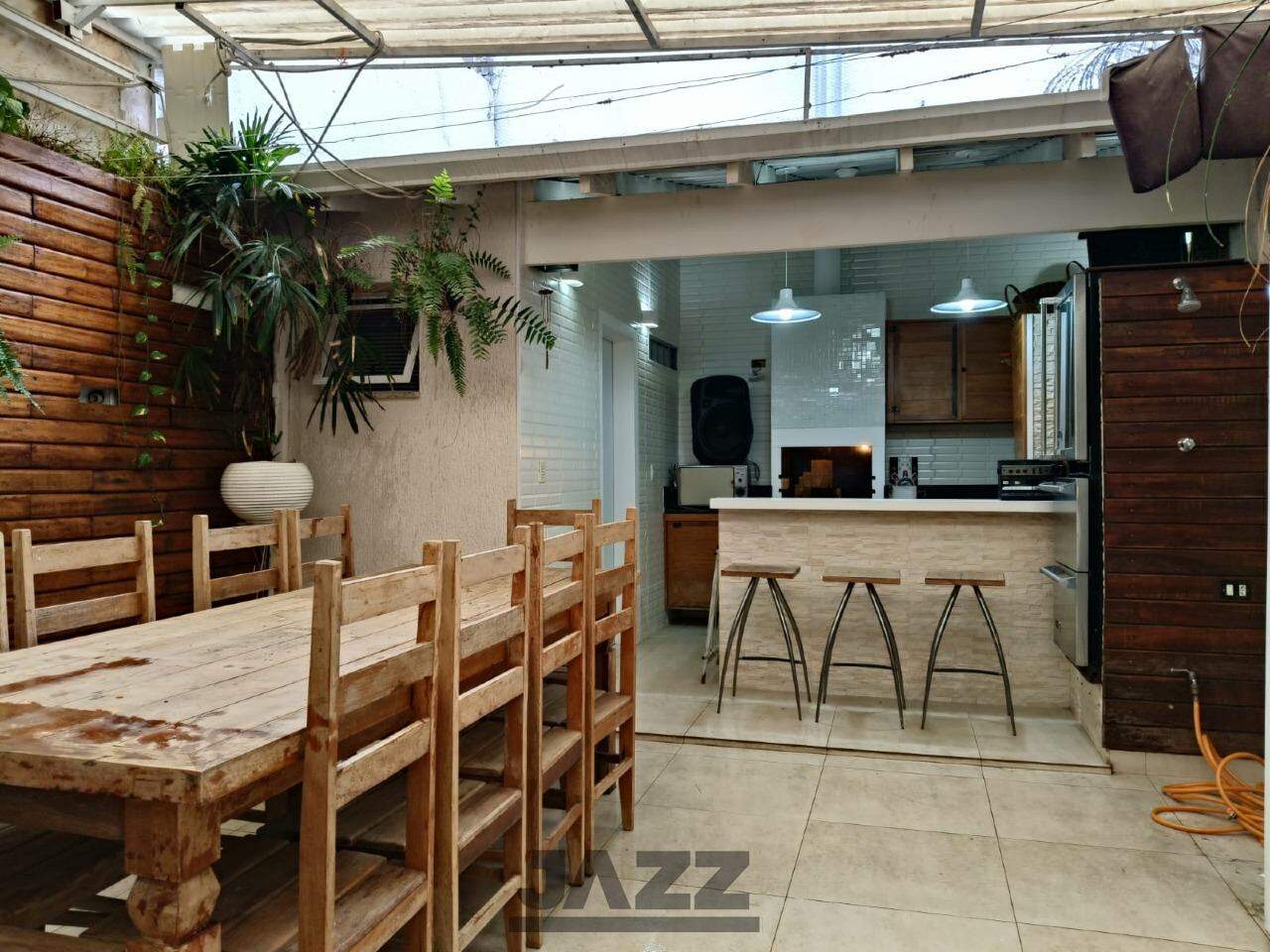 Casa à venda com 3 quartos, 231m² - Foto 38