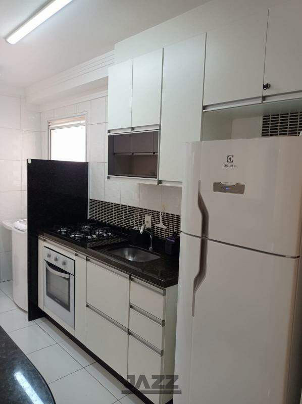 Apartamento à venda com 2 quartos, 60m² - Foto 29