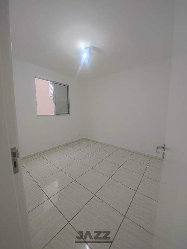 Apartamento à venda com 2 quartos, 45m² - Foto 12