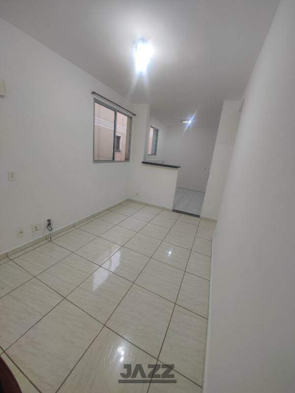 Apartamento à venda com 2 quartos, 45m² - Foto 4