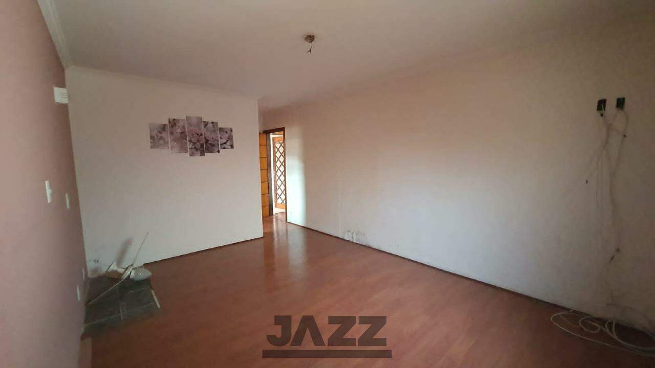 Casa à venda com 3 quartos, 177m² - Foto 9