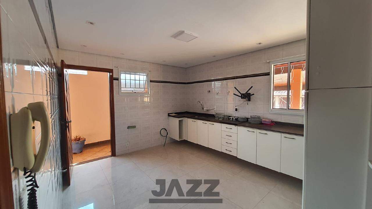 Casa à venda com 3 quartos, 177m² - Foto 11