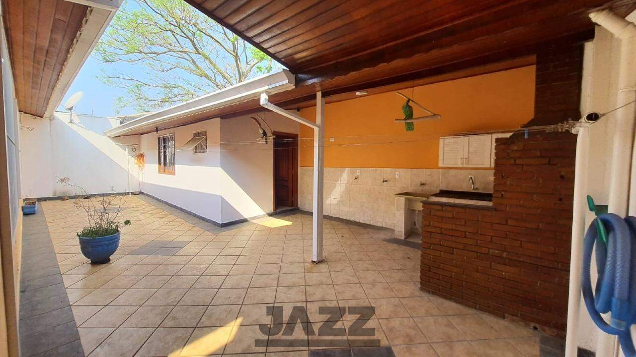 Casa à venda com 3 quartos, 177m² - Foto 6