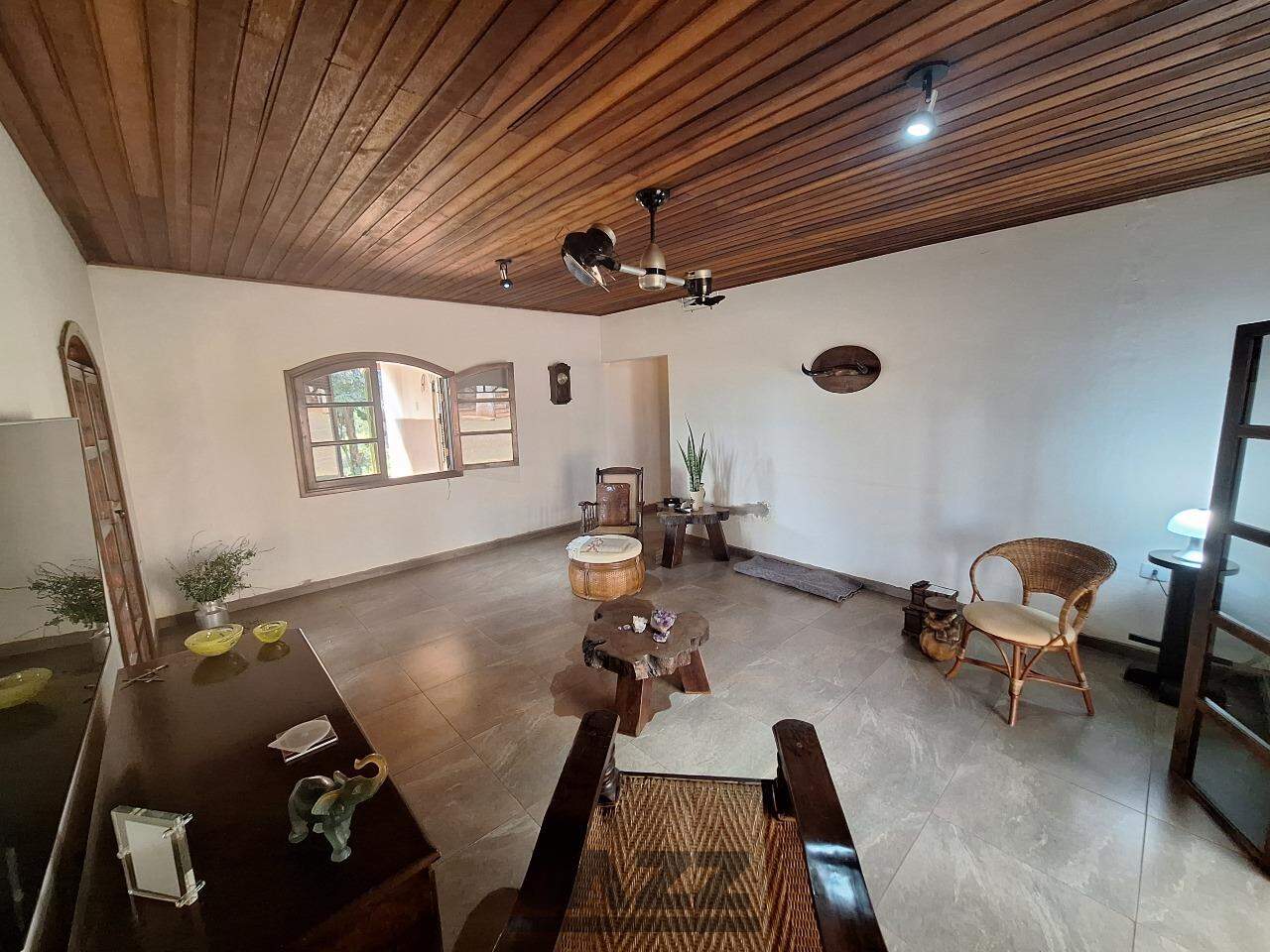 Fazenda à venda com 3 quartos, 220m² - Foto 6