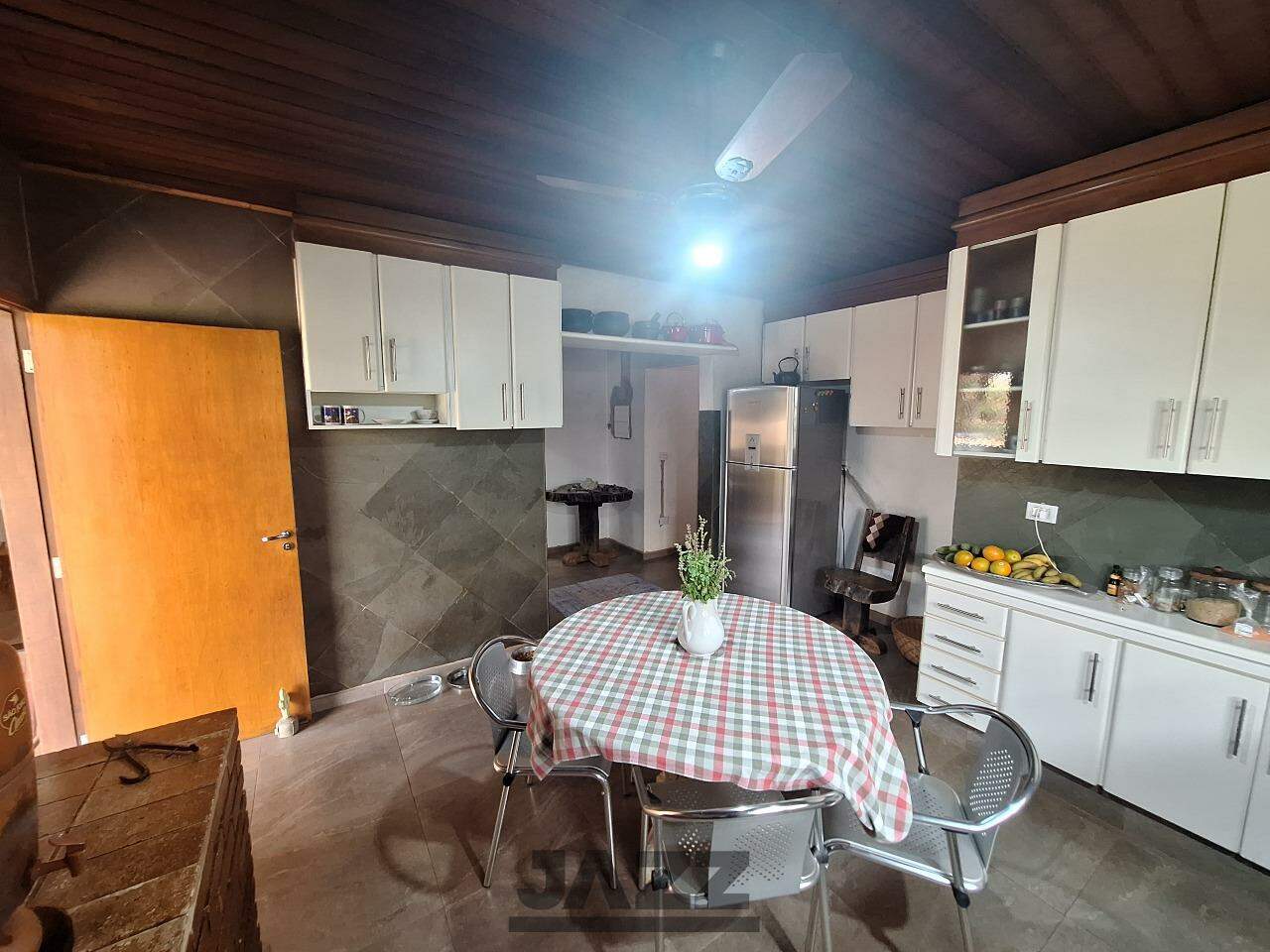 Fazenda à venda com 3 quartos, 220m² - Foto 17