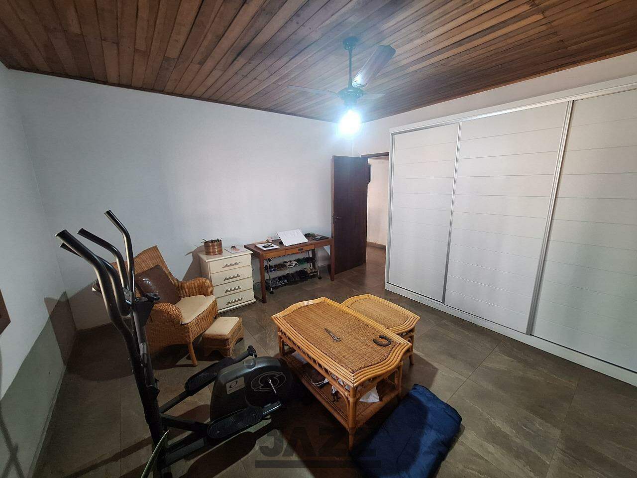 Fazenda à venda com 3 quartos, 220m² - Foto 9