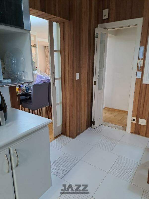 Apartamento à venda com 3 quartos, 164m² - Foto 8