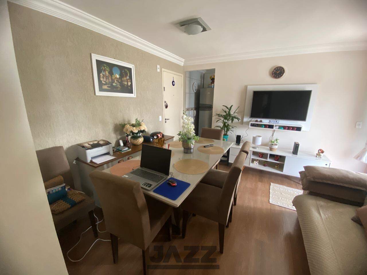 Apartamento à venda com 2 quartos, 70m² - Foto 2