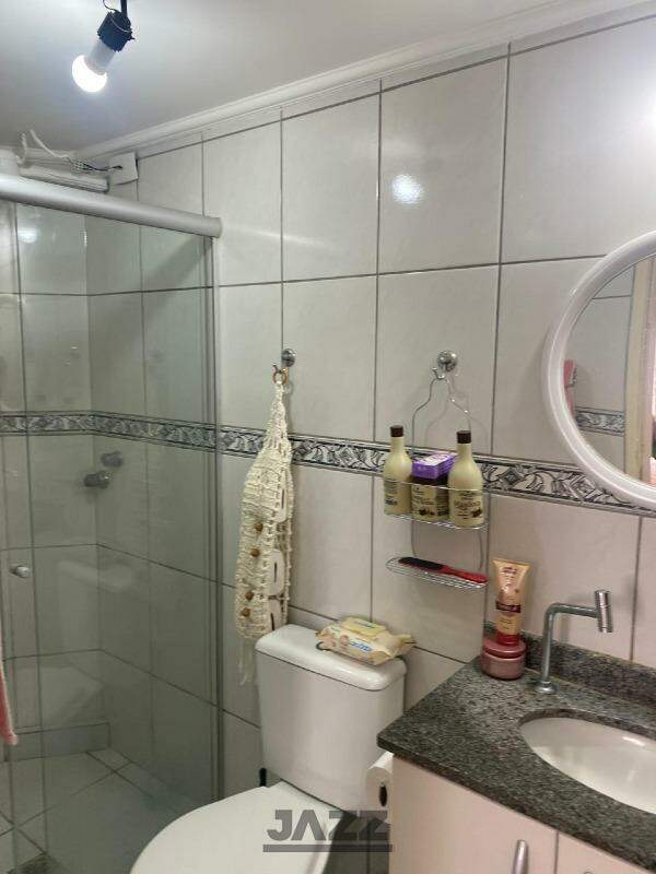 Apartamento à venda com 2 quartos, 70m² - Foto 28