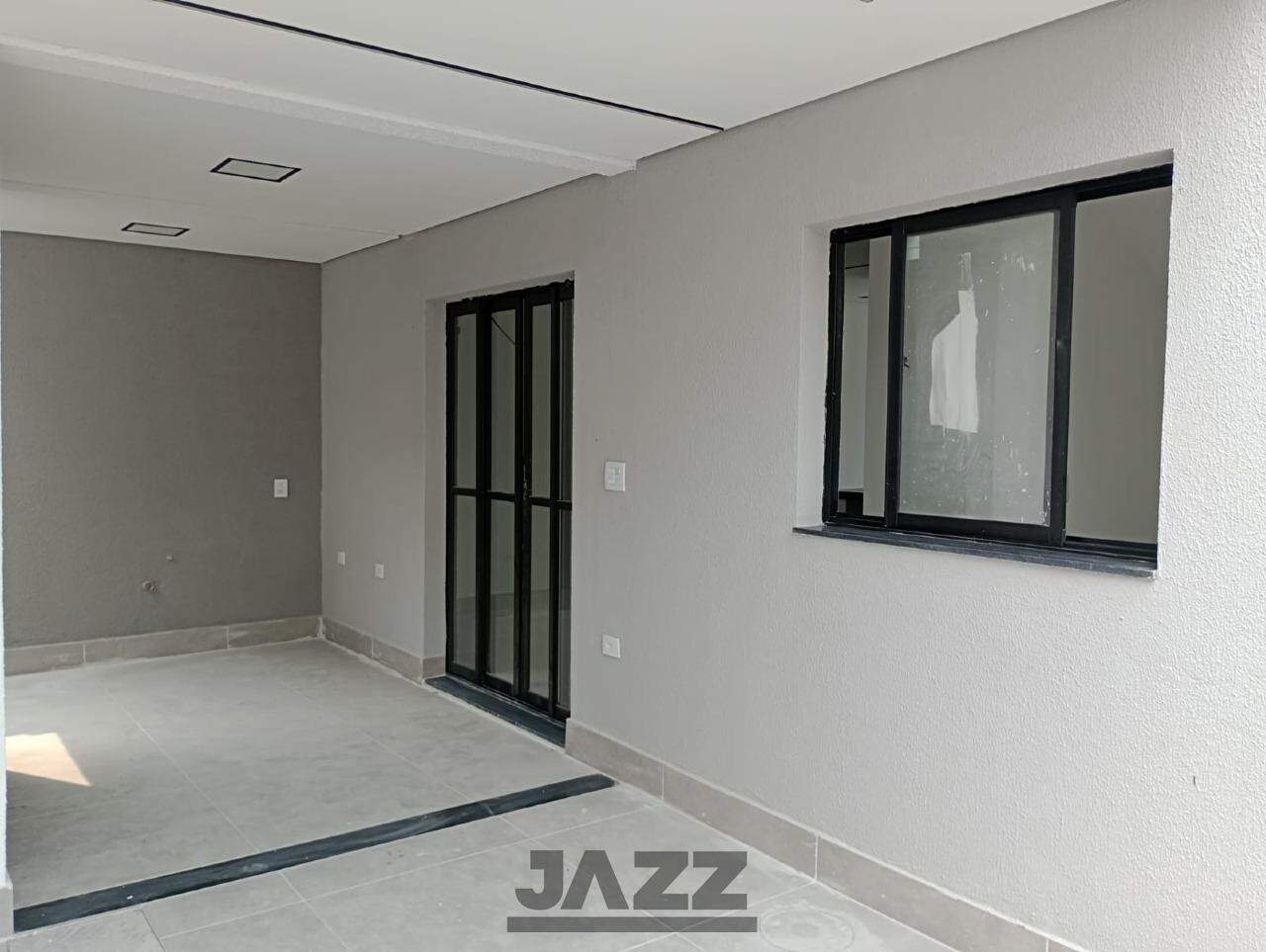 Casa à venda com 3 quartos, 154m² - Foto 2