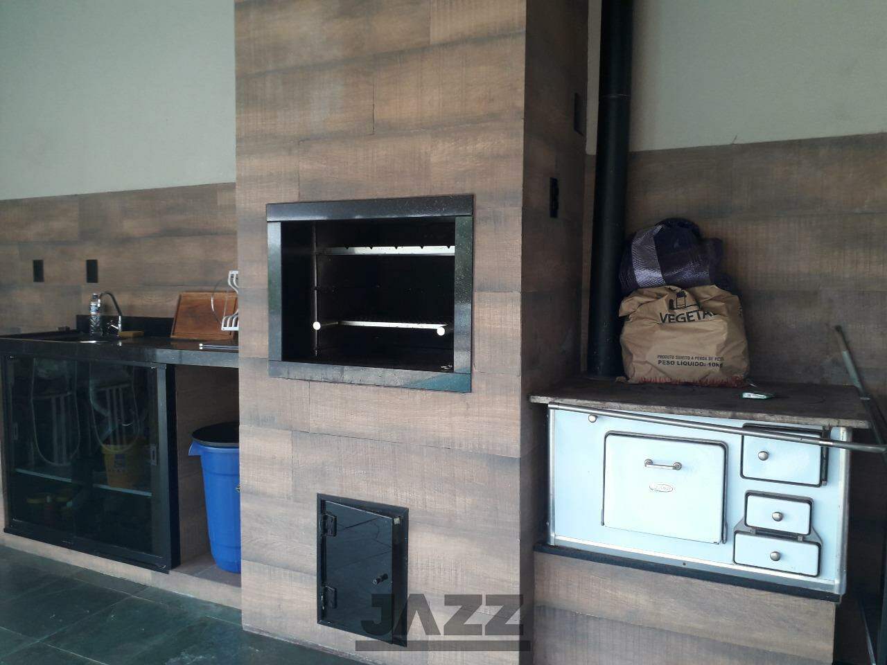 Casa de Condomínio à venda com 1 quarto, 160m² - Foto 17