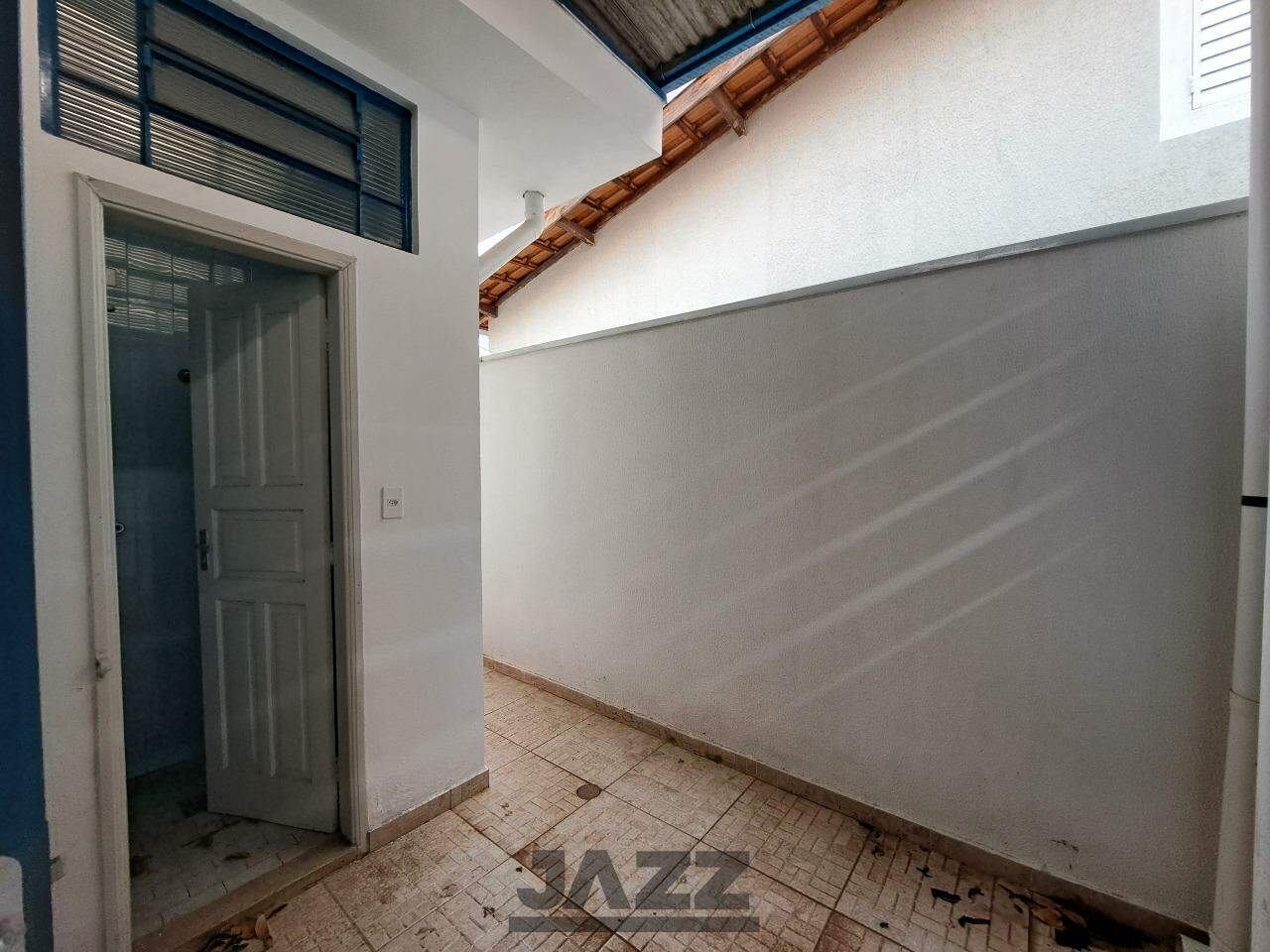 Casa para alugar com 3 quartos, 151m² - Foto 12