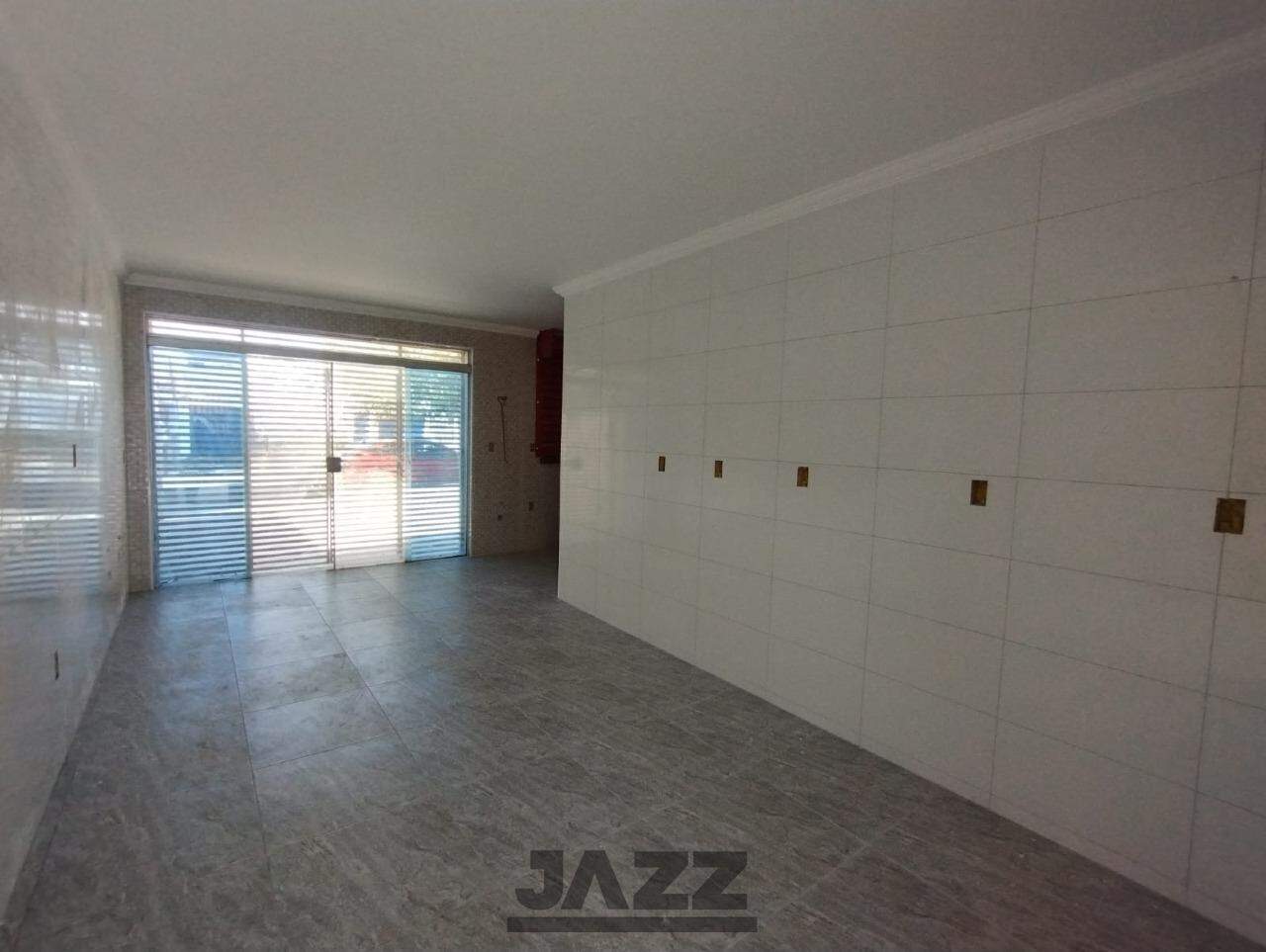 Casa para alugar com 3 quartos, 200m² - Foto 3