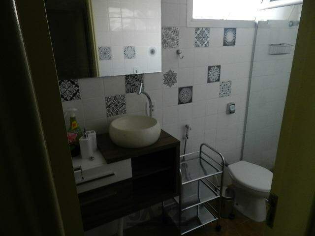 Apartamento para alugar com 1 quarto, 55m² - Foto 14