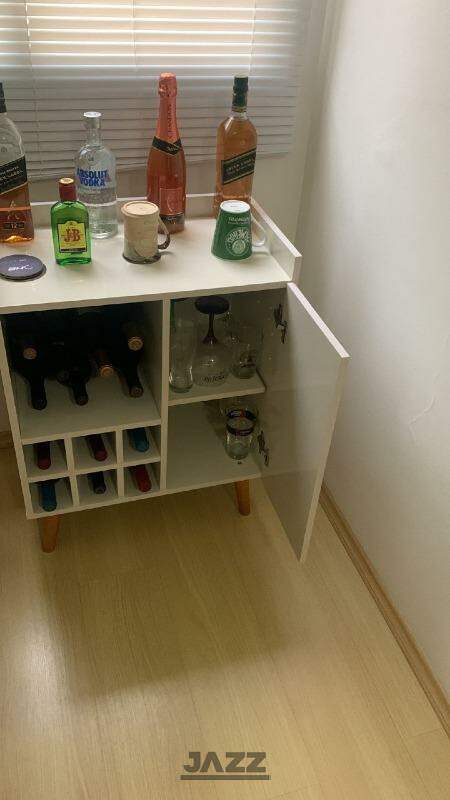 Apartamento para alugar com 1 quarto, 55m² - Foto 5