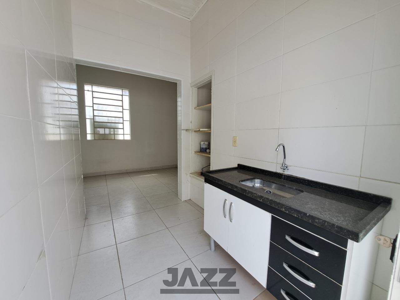 Casa para alugar com 3 quartos, 150m² - Foto 9