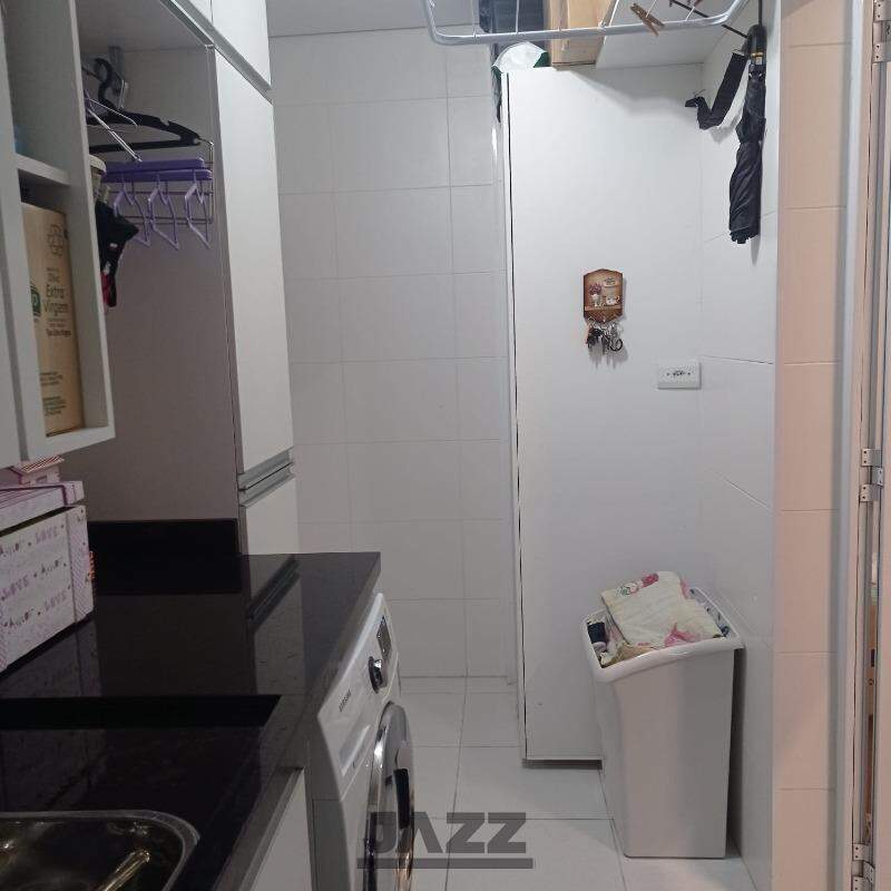 Apartamento à venda com 3 quartos, 125m² - Foto 12