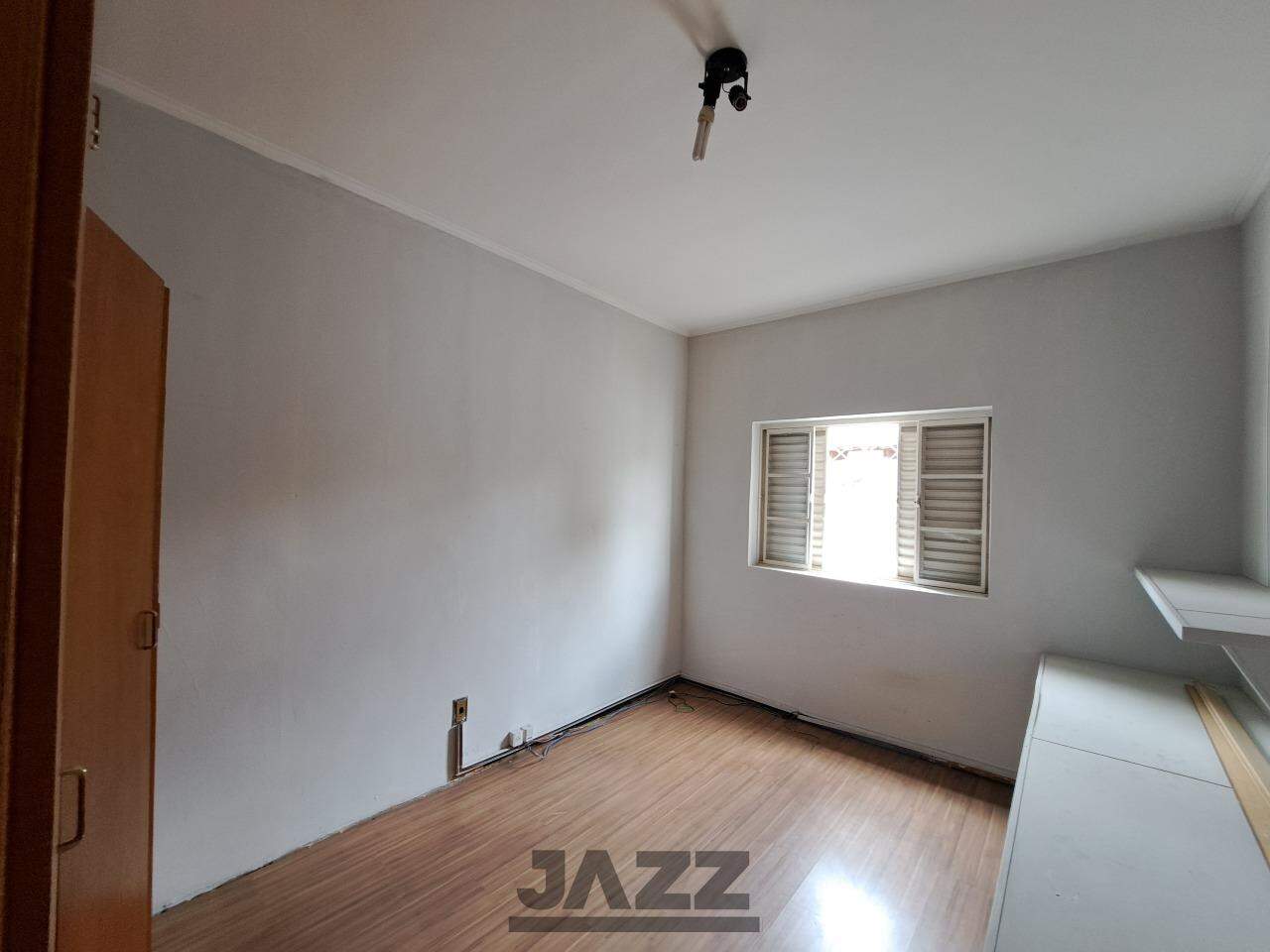 Casa para alugar com 2 quartos, 150m² - Foto 9