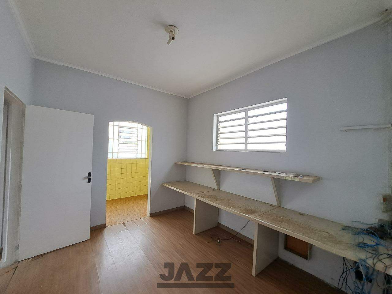 Casa para alugar com 2 quartos, 150m² - Foto 8