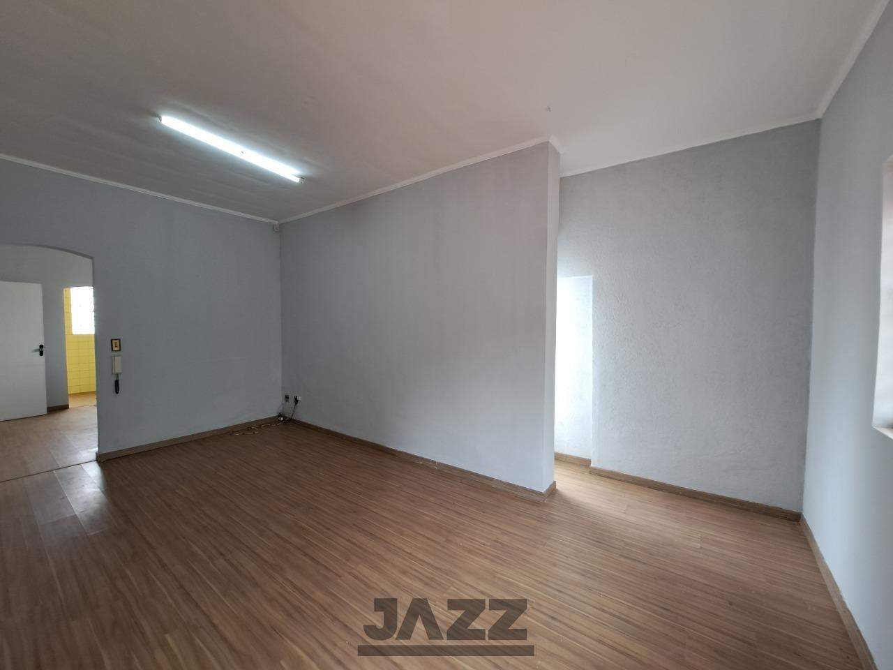 Casa para alugar com 2 quartos, 150m² - Foto 2