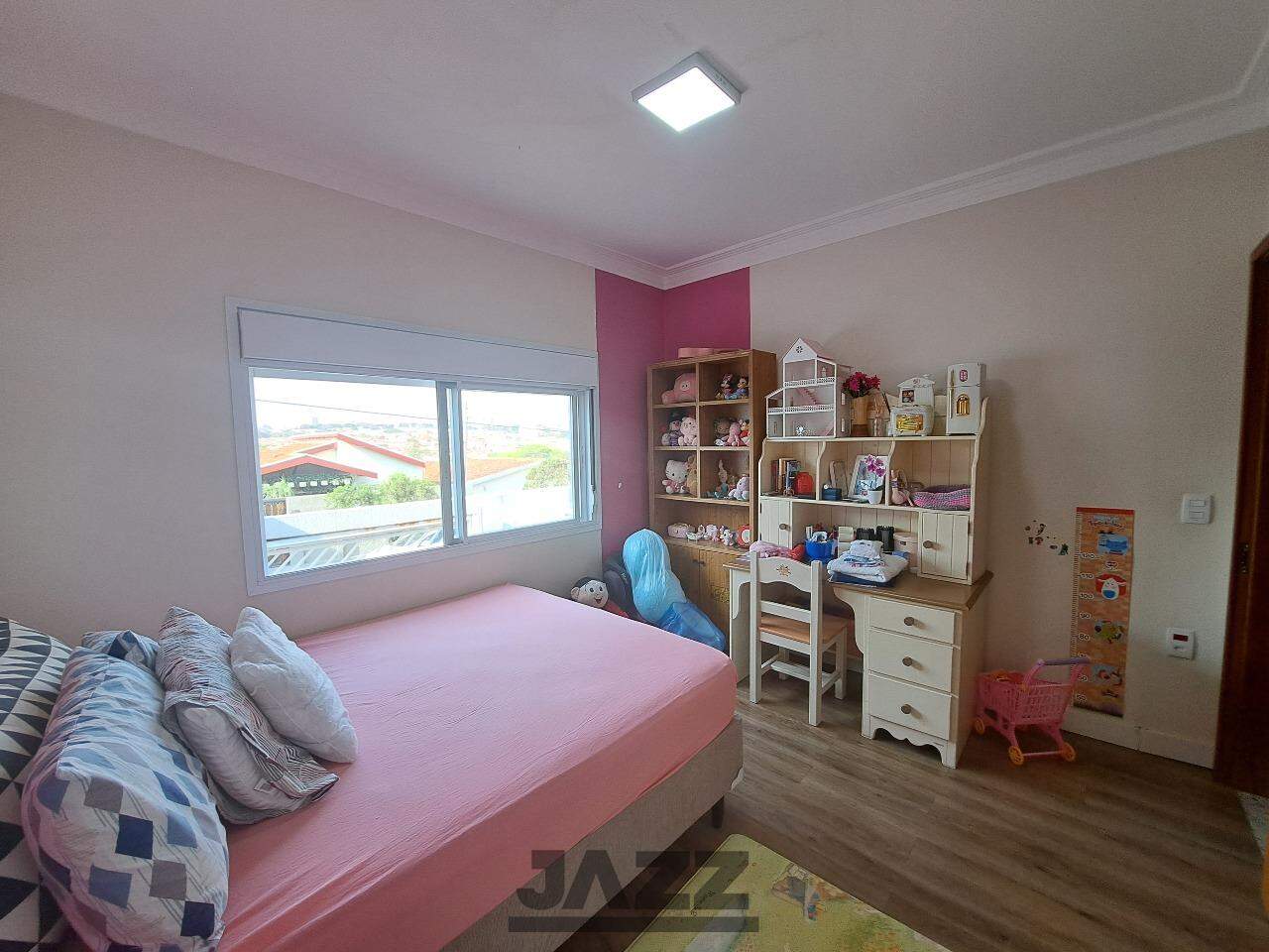 Casa à venda com 3 quartos, 133m² - Foto 14