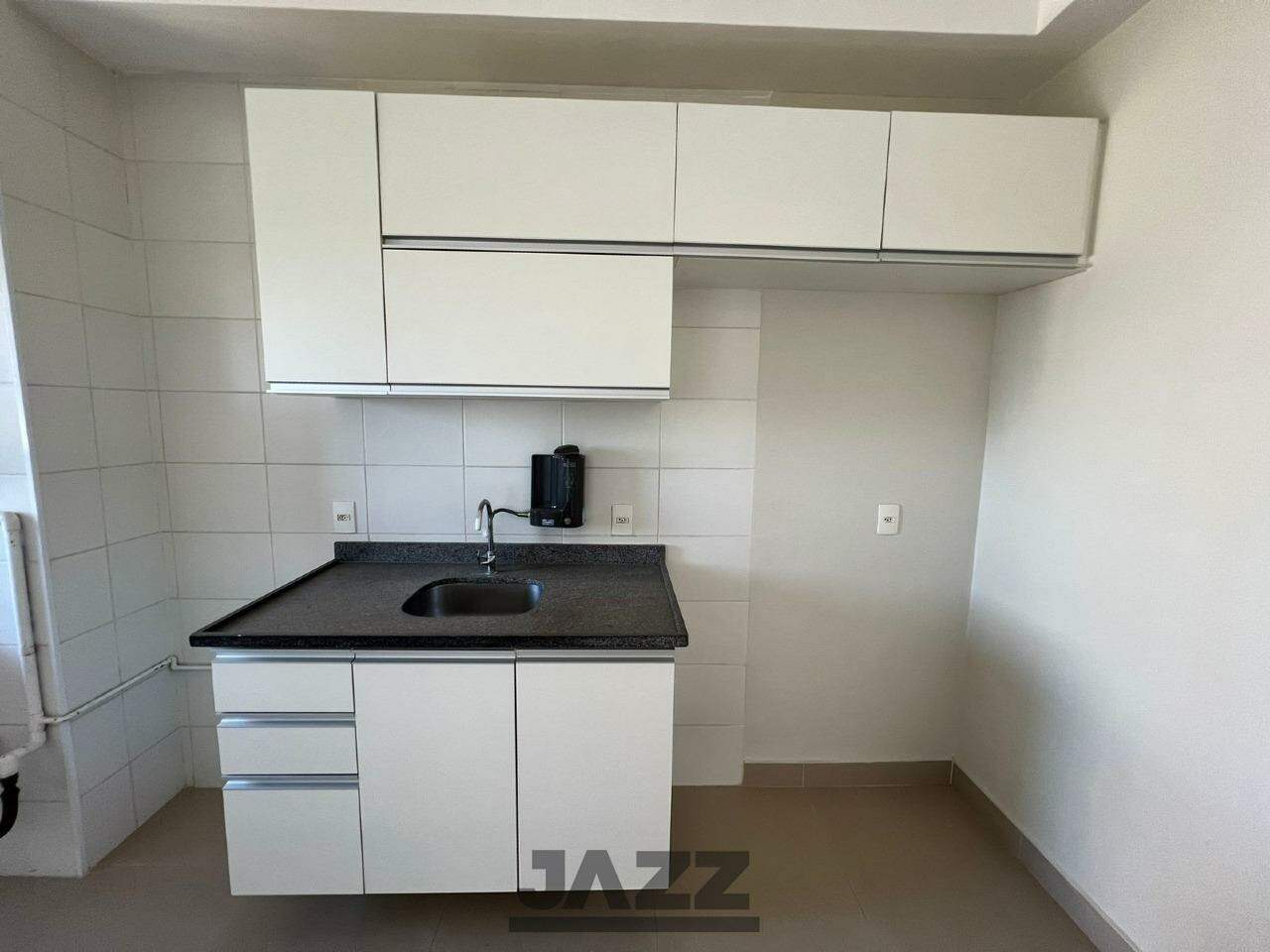 Apartamento à venda com 2 quartos, 84m² - Foto 3