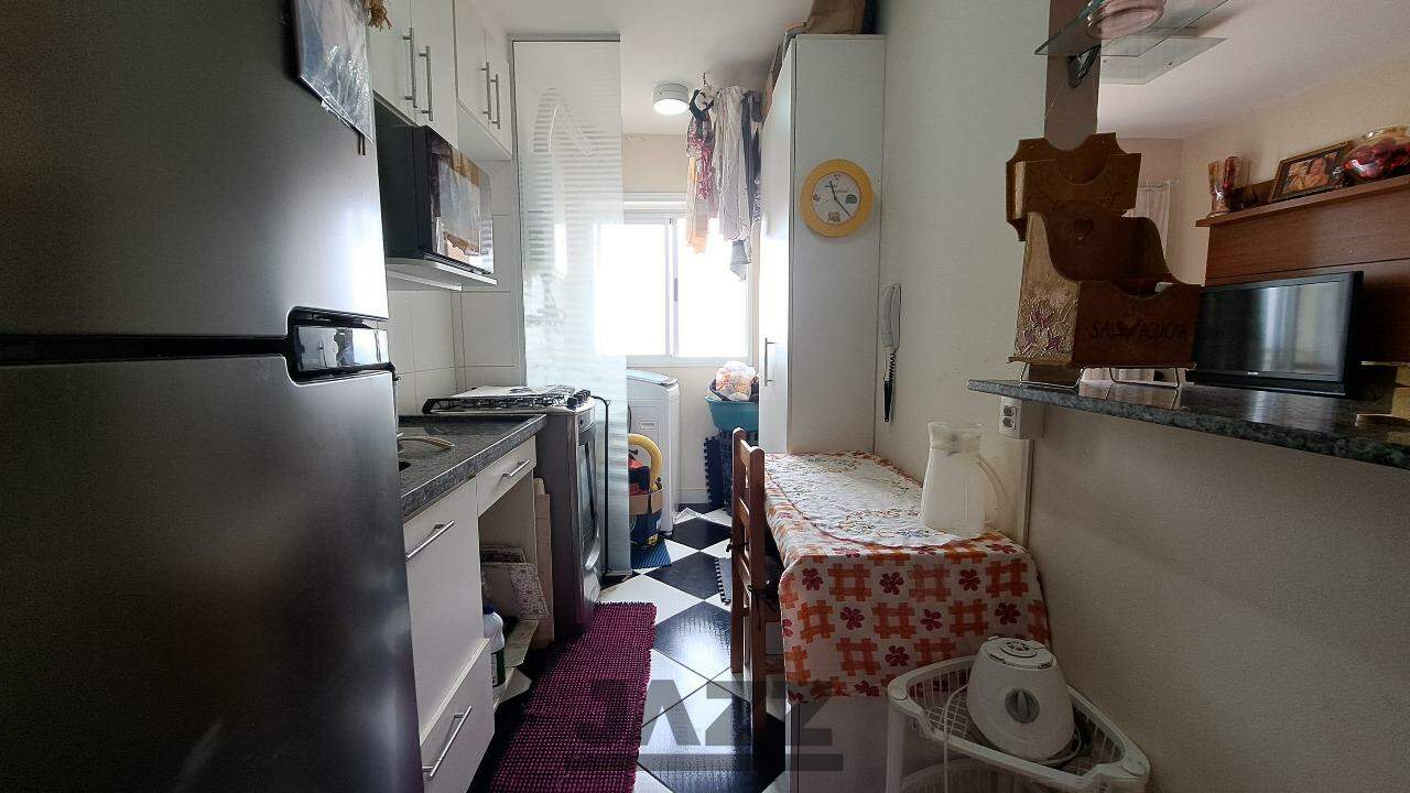 Apartamento para alugar com 2 quartos, 57m² - Foto 10