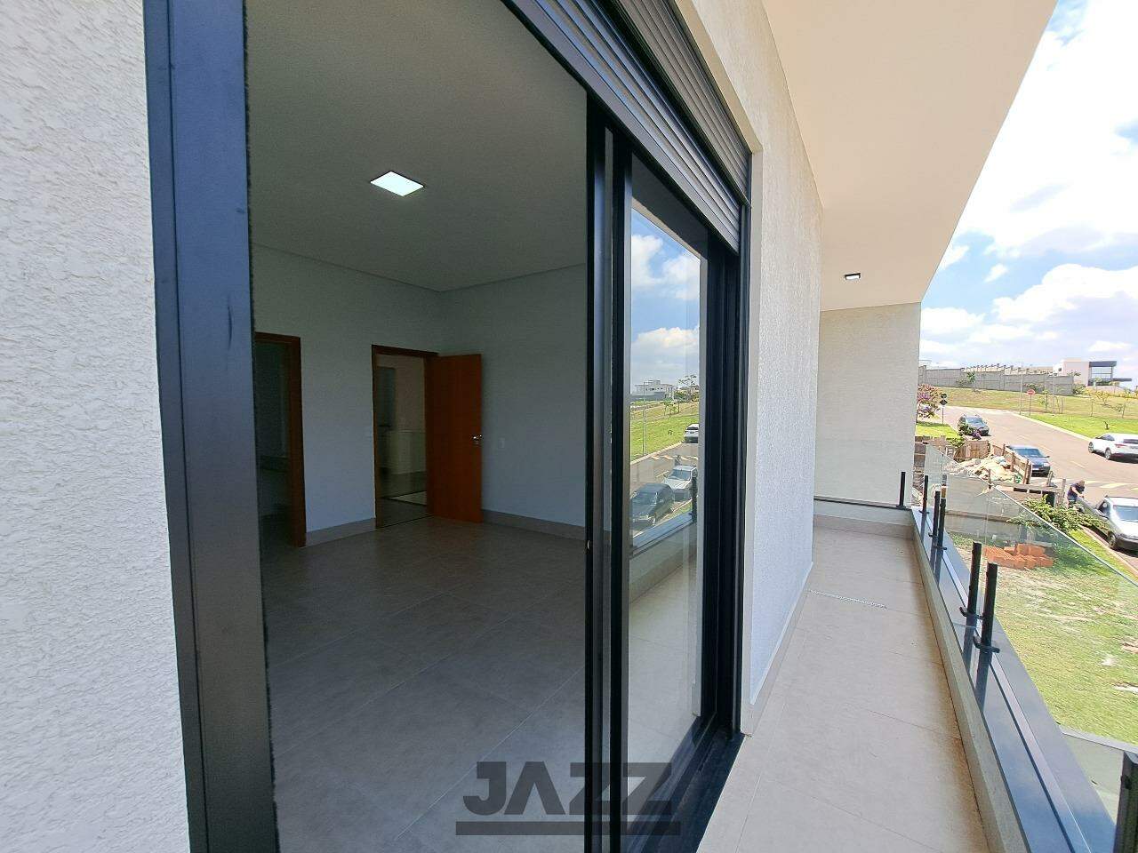 Casa de Condomínio para alugar com 4 quartos, 300m² - Foto 21