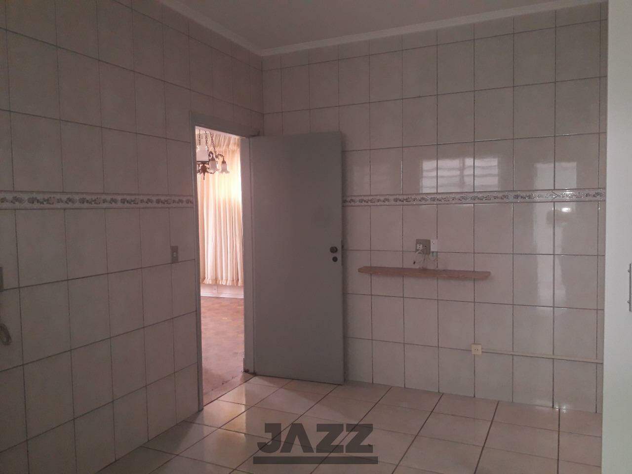 Casa à venda com 4 quartos, 177m² - Foto 14