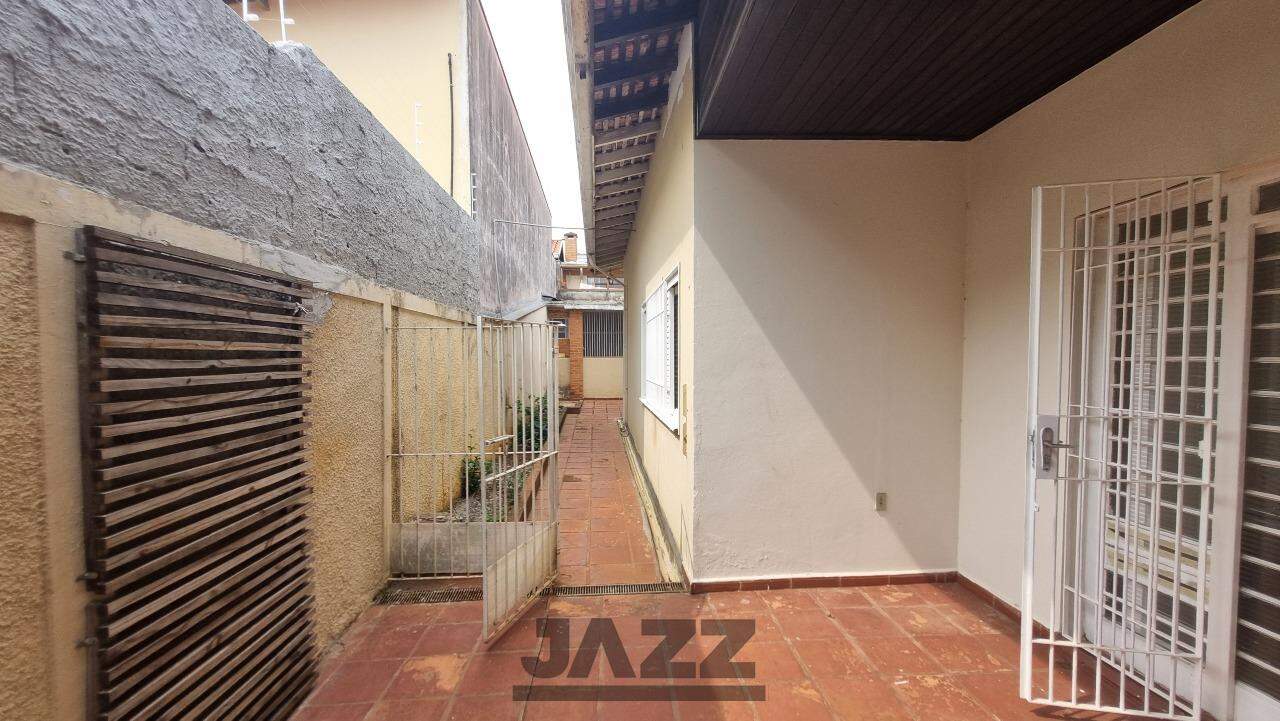 Casa à venda com 3 quartos, 239m² - Foto 25