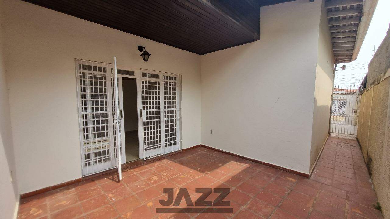 Casa à venda com 3 quartos, 239m² - Foto 24