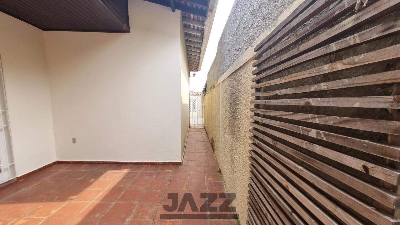 Casa à venda com 3 quartos, 239m² - Foto 26