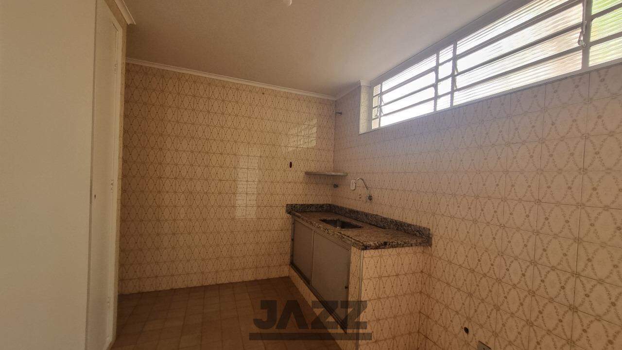 Casa à venda com 3 quartos, 239m² - Foto 10