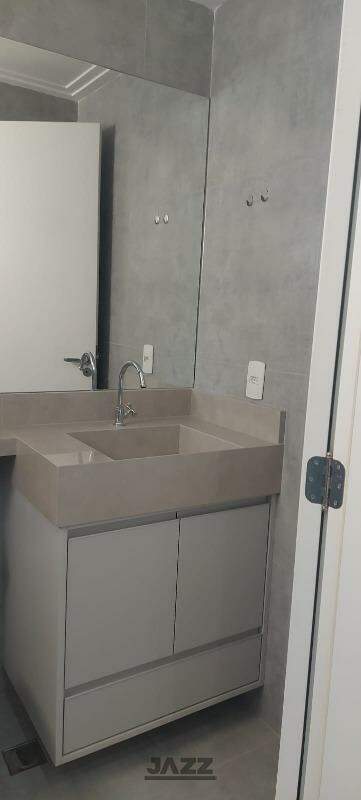 Apartamento para alugar com 2 quartos, 70m² - Foto 24