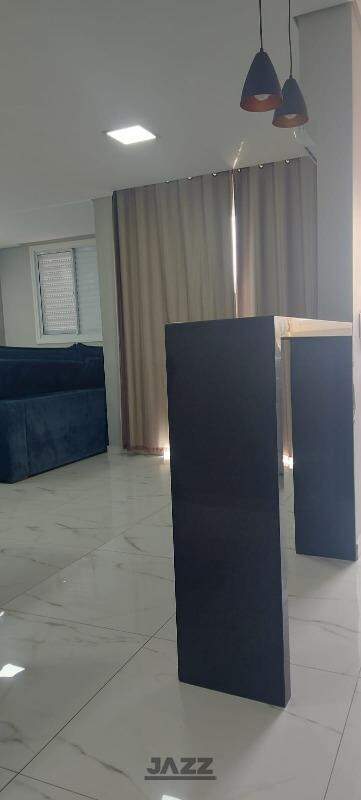 Apartamento para alugar com 2 quartos, 70m² - Foto 11