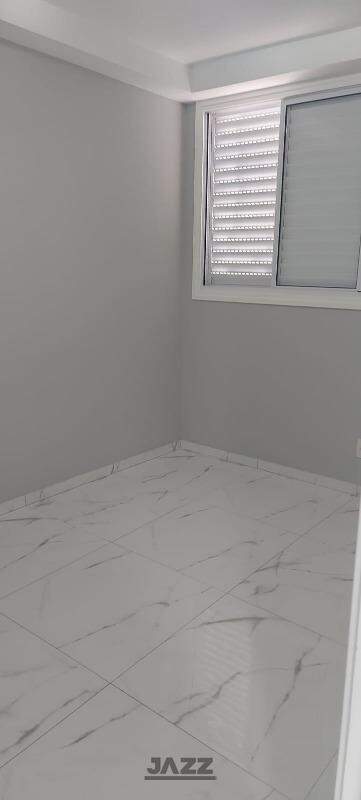 Apartamento para alugar com 2 quartos, 70m² - Foto 30