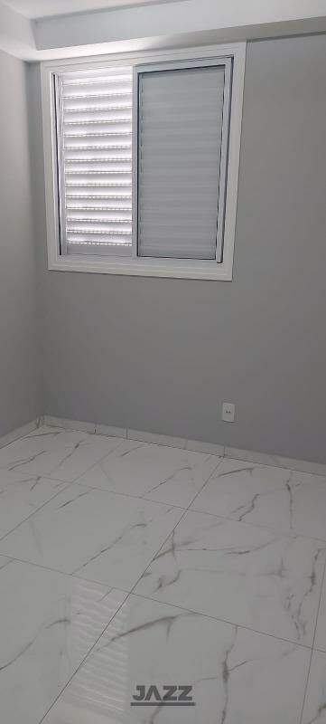 Apartamento para alugar com 2 quartos, 70m² - Foto 34