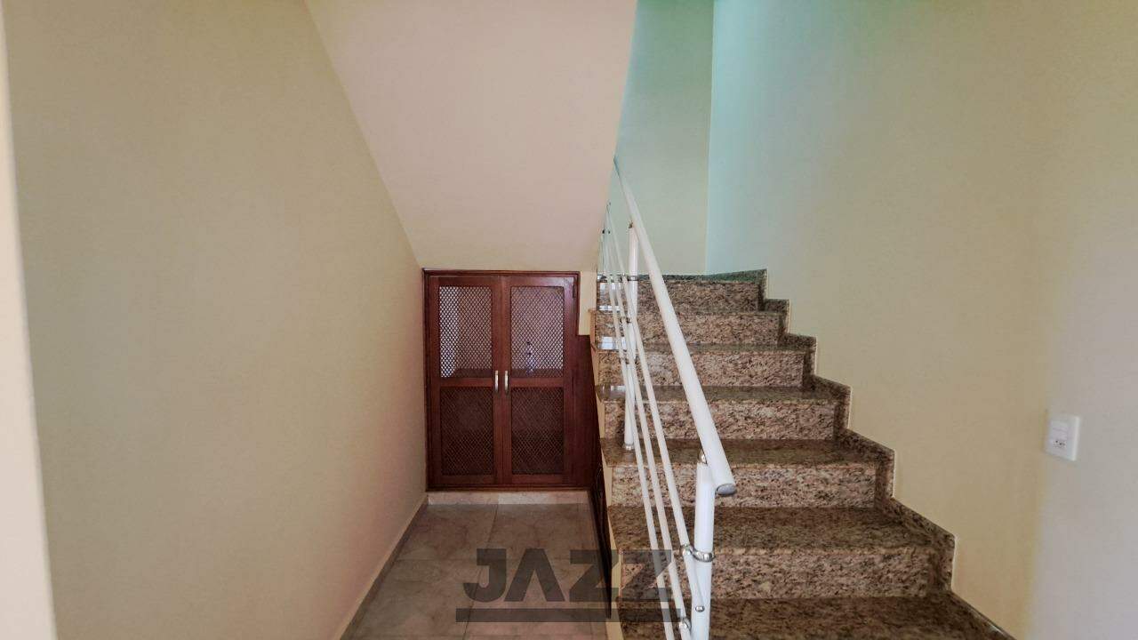 Casa de Condomínio para alugar com 4 quartos, 250m² - Foto 8